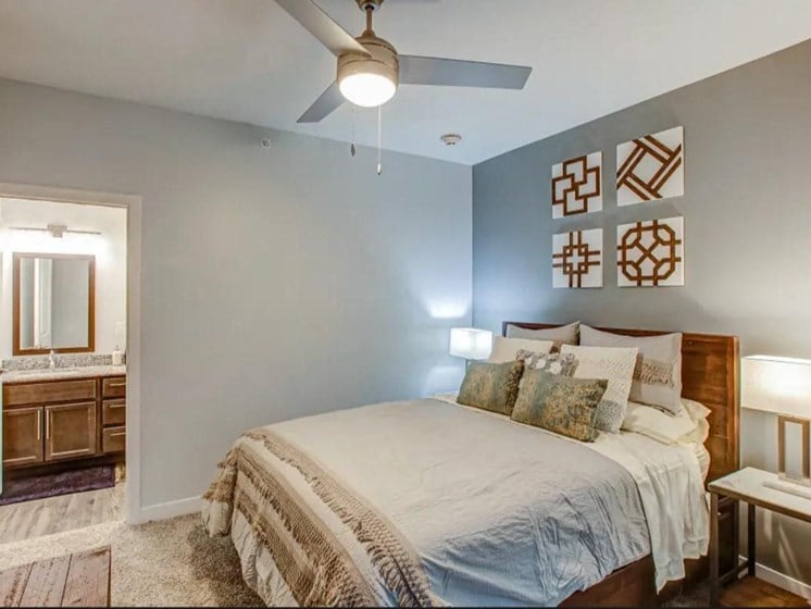 Spacious Bedrooms With En Suite Bathrooms at River Point West Apartments, Elkhart, 46516